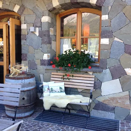 Hotel Pra Delle Nasse Siror